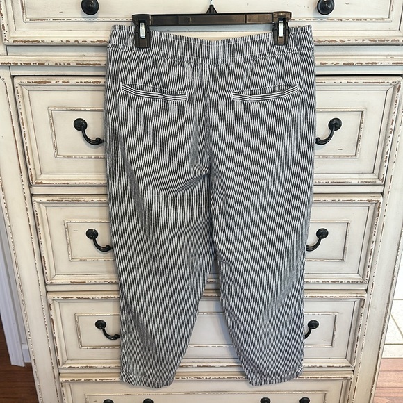 High Rise Linen Pants - Picture 4 of 5